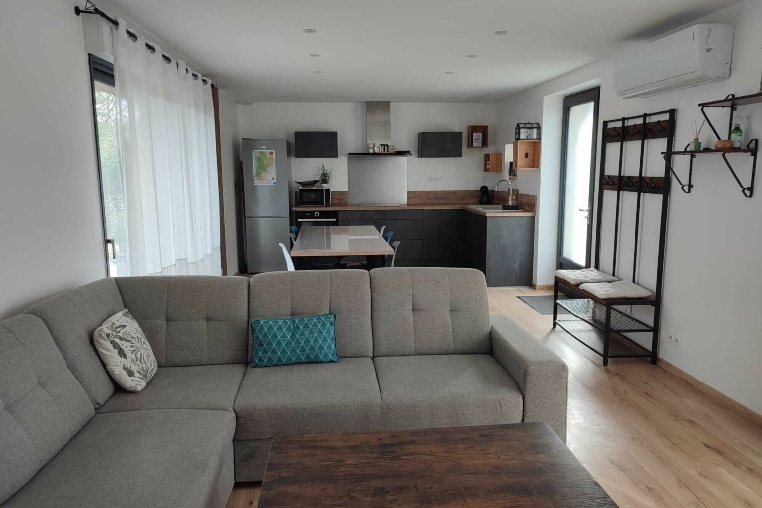 salon cuisine gite 1